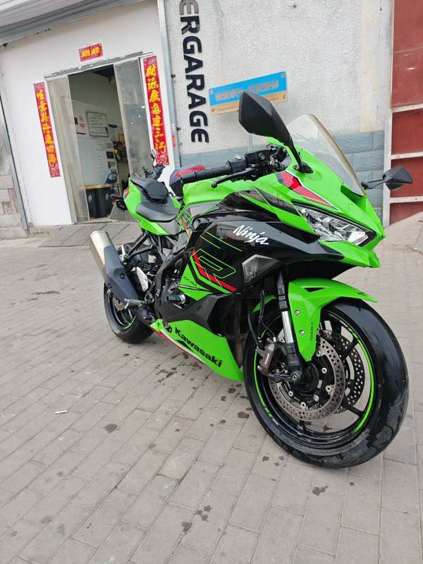 二手川崎ZX-4R