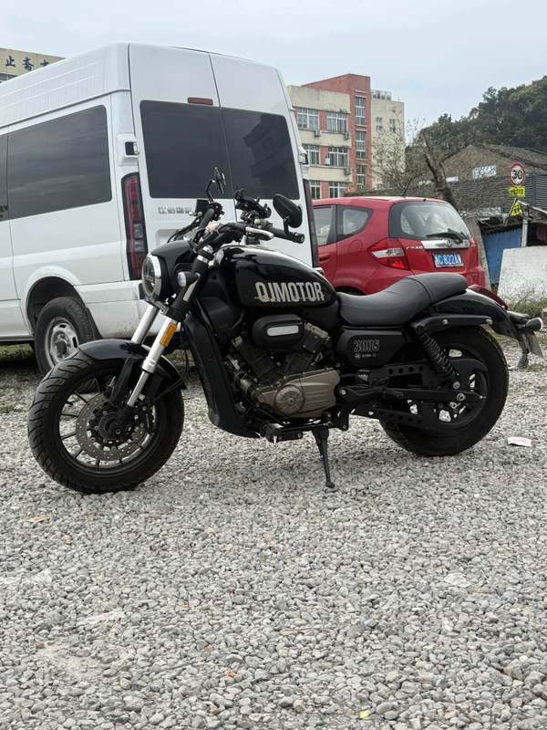 二手QJMOTOR闪300