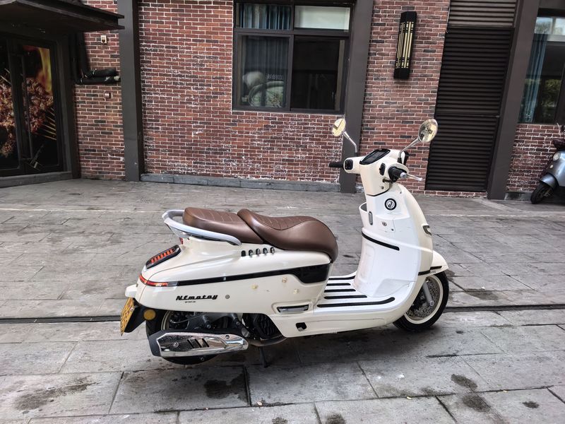 二手南方梦拉丽莎 飞戈