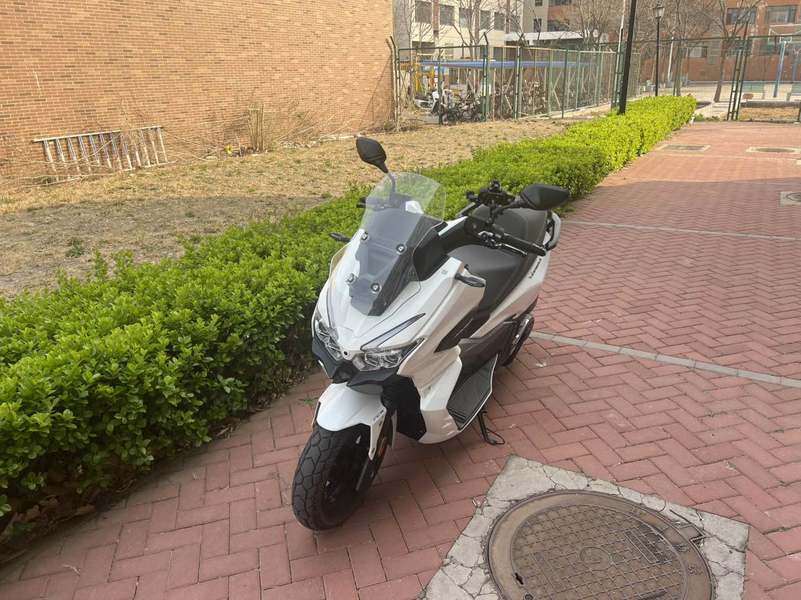 二手大阳V锐 ADV350