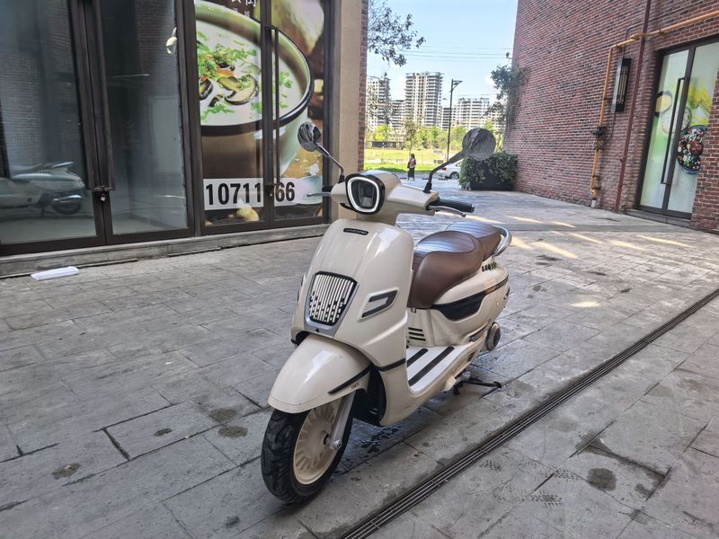 二手南方梦拉丽莎 飞戈