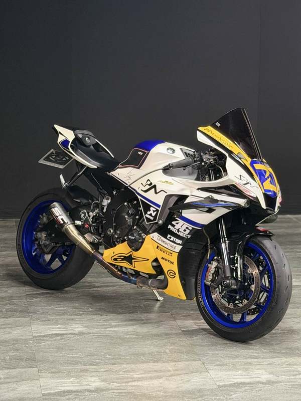 二手雅马哈YZF-R1