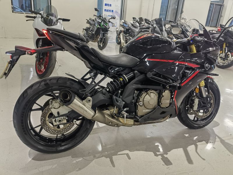 二手QJMOTOR赛600