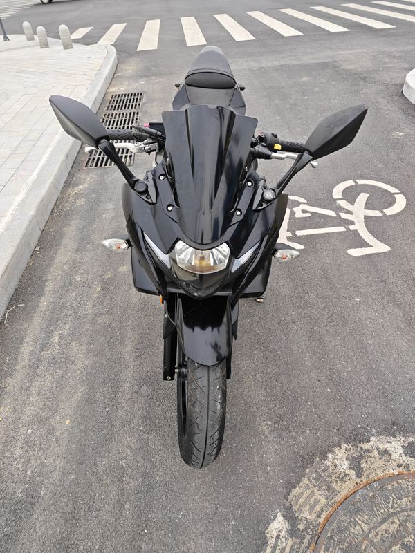 二手豪爵铃木GSX250R
