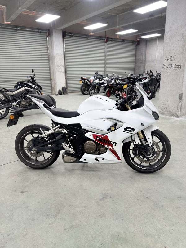 二手QJMOTOR赛250