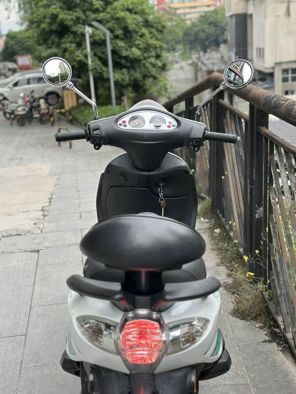 二手比亚乔Fly 150