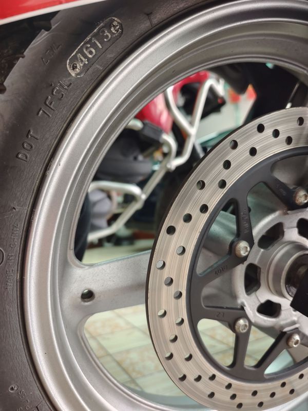 二手铃木GW 250F Inazuma 