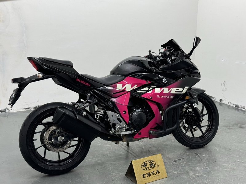 二手豪爵铃木GSX250R