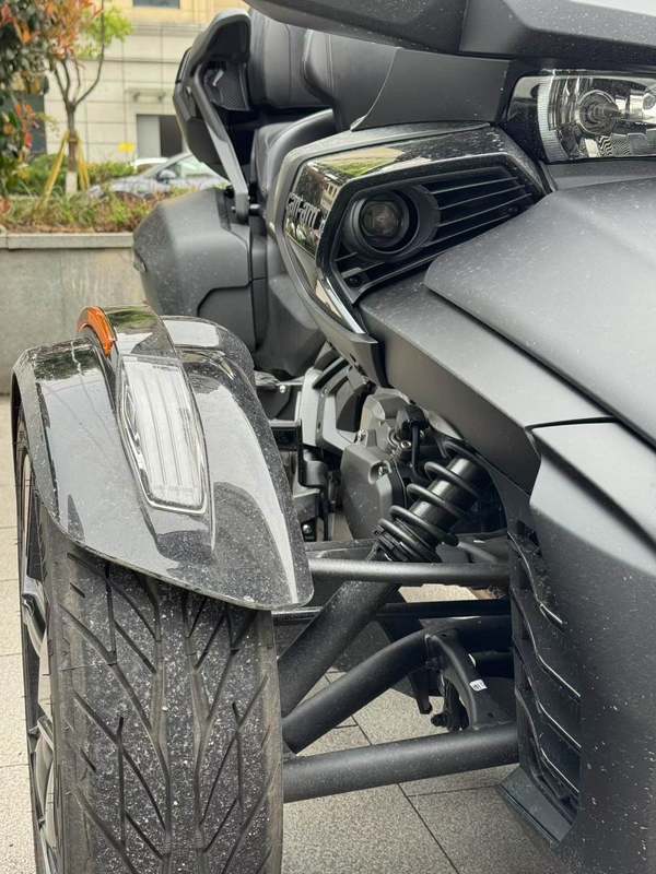 二手庞巴迪Spyder F3 