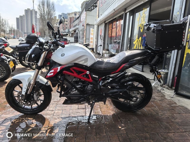 二手贝纳利蓝宝龙 BN302S