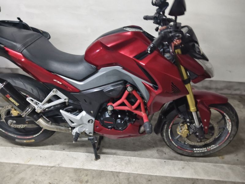 二手五羊本田CB190R 暴锋眼