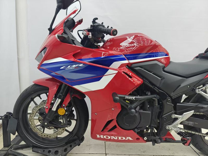 二手本田CBR400R