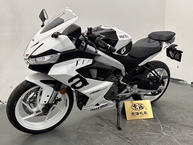 二手阿普利亚RS 457