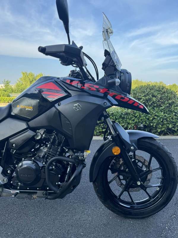 二手豪爵铃木DL250