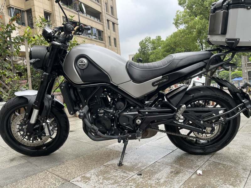 二手贝纳利幼狮 Leoncino 500