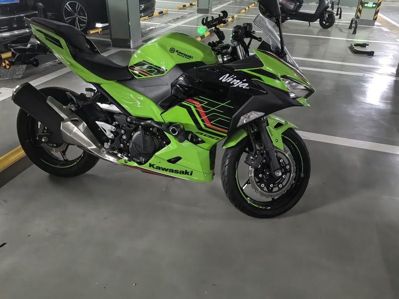 二手川崎Ninja 400