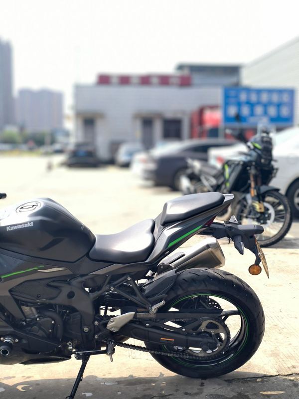 二手川崎ZX-4R