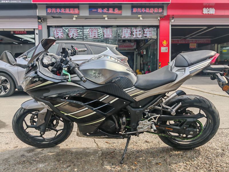 二手川崎Ninja 250