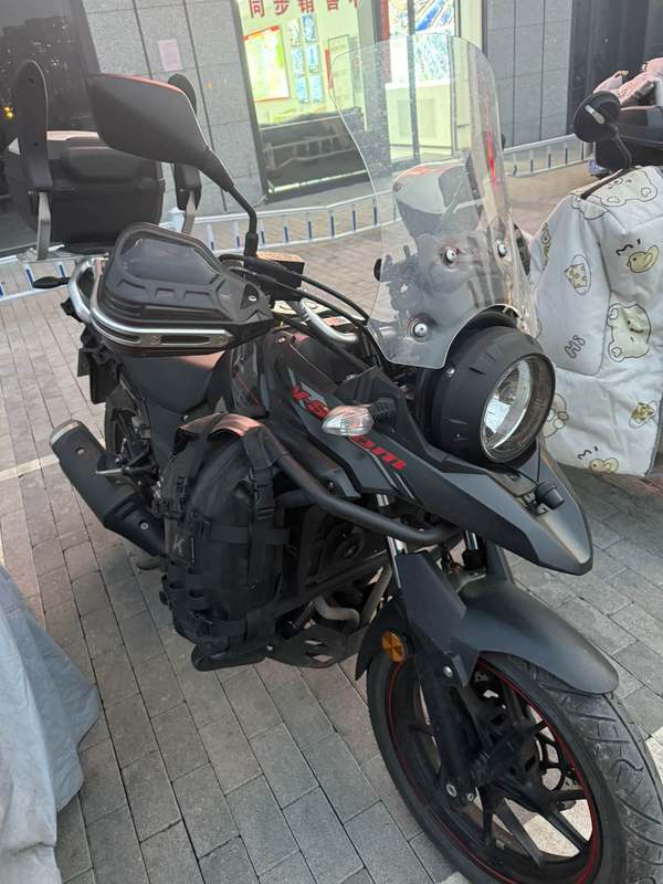 二手豪爵铃木DL250