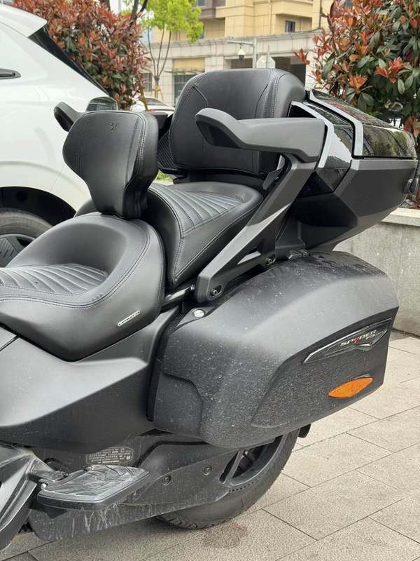 二手庞巴迪Spyder F3 