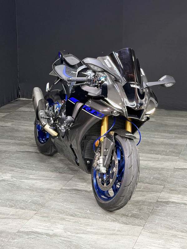 二手雅马哈YZF-R1