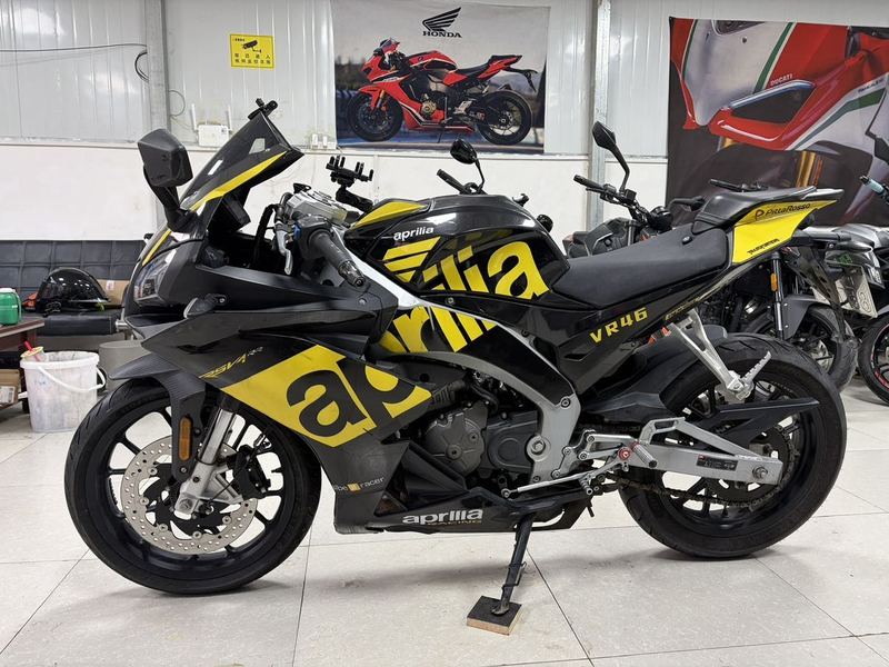 二手宗申阿普利亚GPR250R