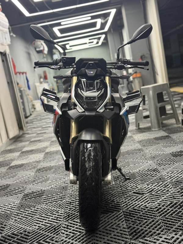 二手宝马S 1000 R