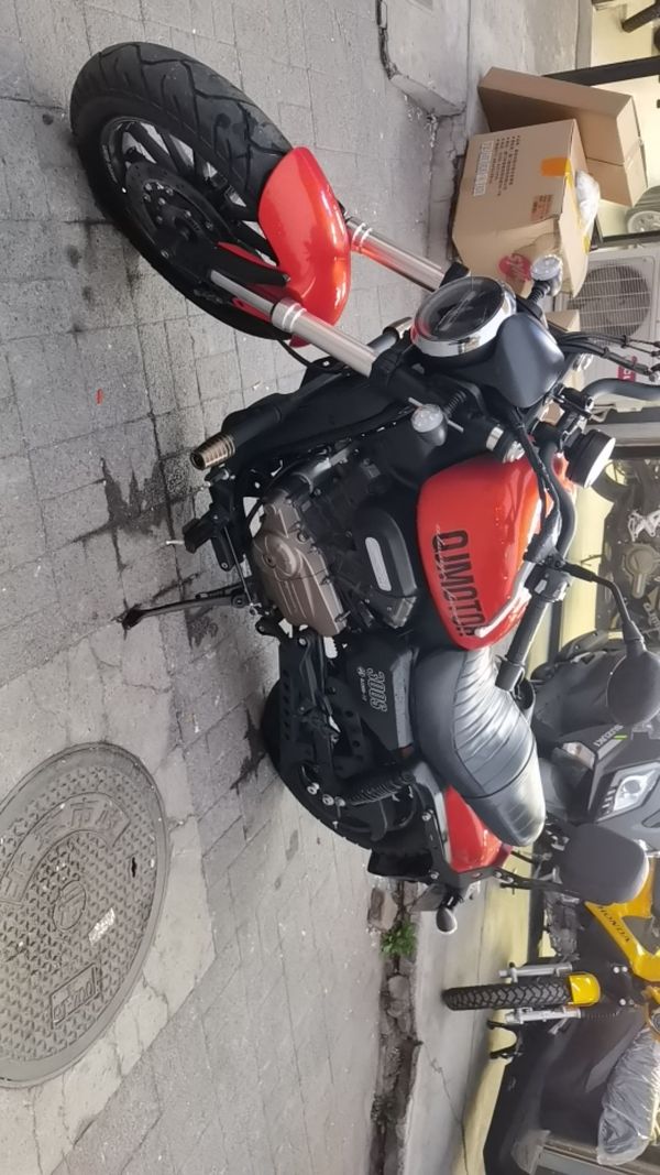 二手QJMOTOR闪300