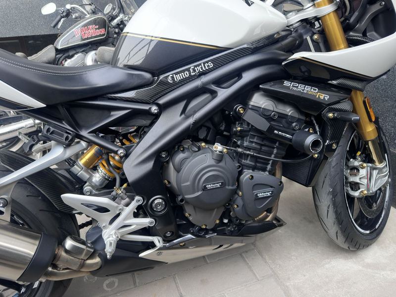 二手凯旋Speed Triple 1200 RR