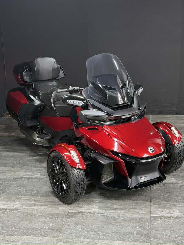 二手庞巴迪Spyder RT