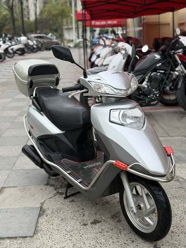 二手五羊本田SCR 喜蕴100