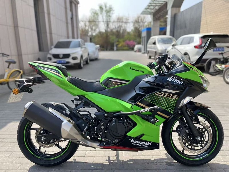 二手川崎Ninja 400