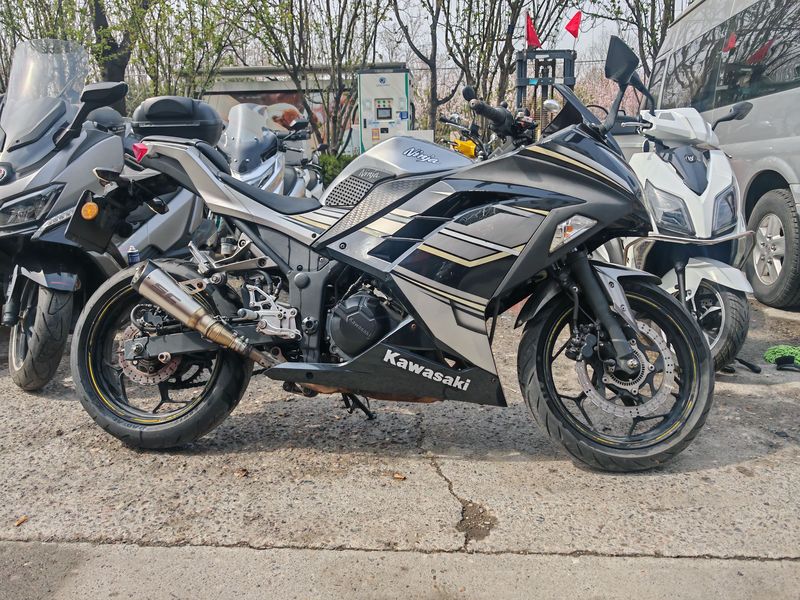 二手川崎Ninja 250