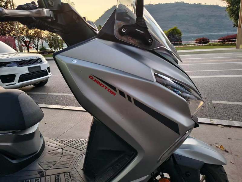 二手QJMOTOR鸿250