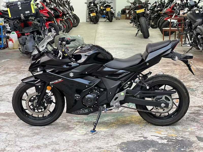 二手豪爵铃木GSX250R