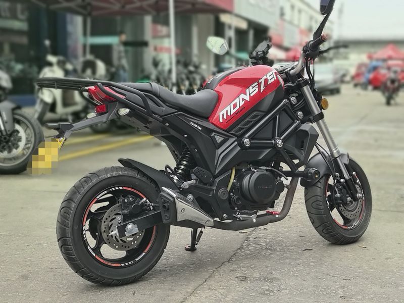 二手银钢小怪兽150