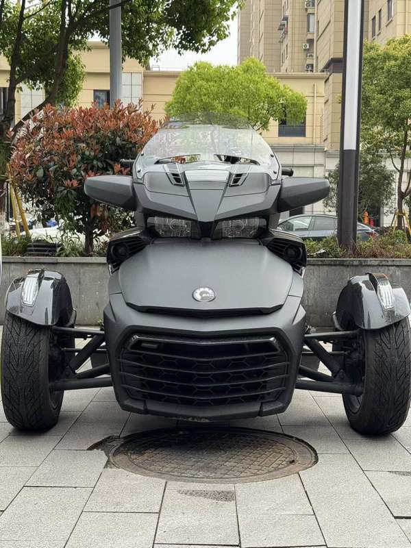 二手庞巴迪Spyder F3 