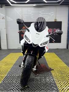 二手阿普利亚RS 660 