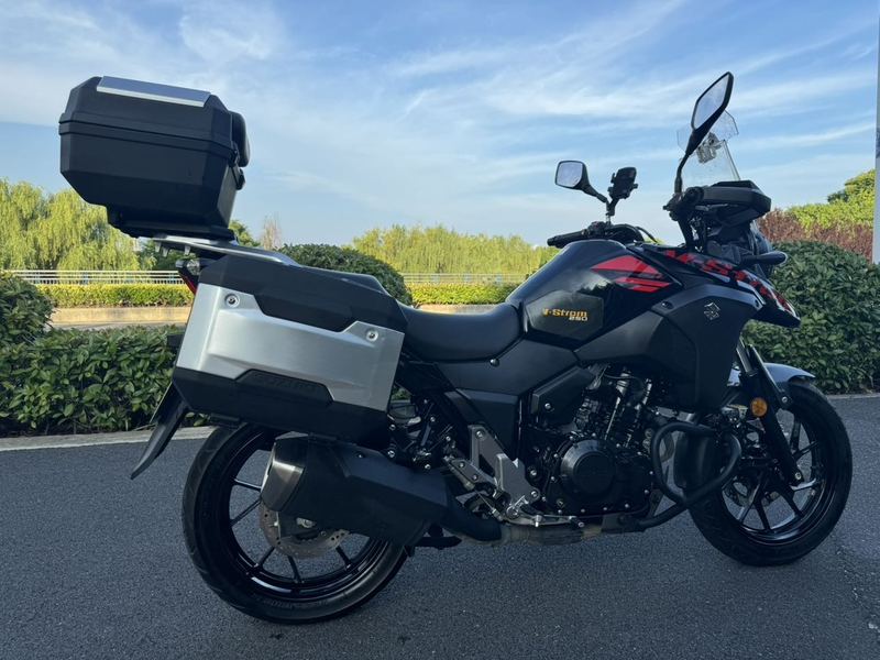 二手豪爵铃木DL250