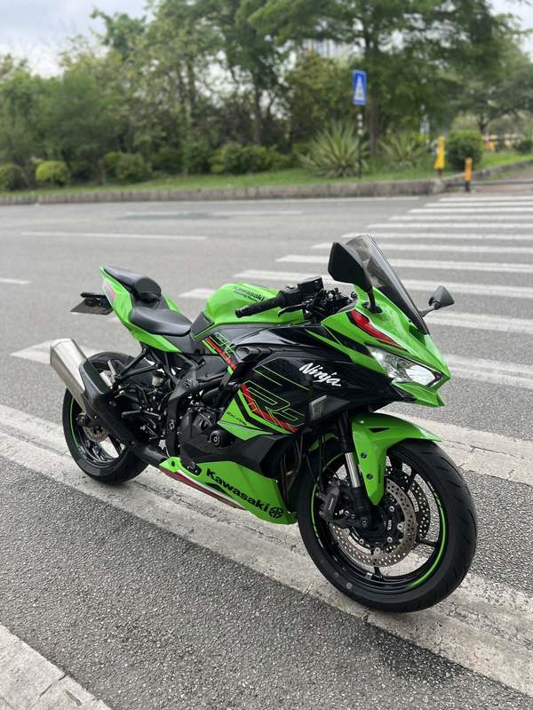 二手川崎ZX-4R