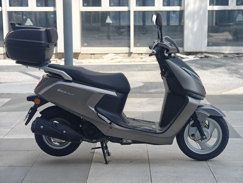 二手力帆GRH125 灰狗