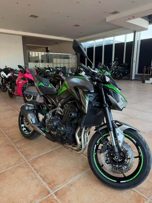 二手川崎Z900
