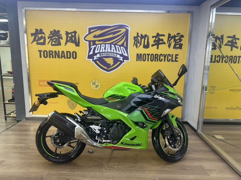 二手川崎Ninja 400