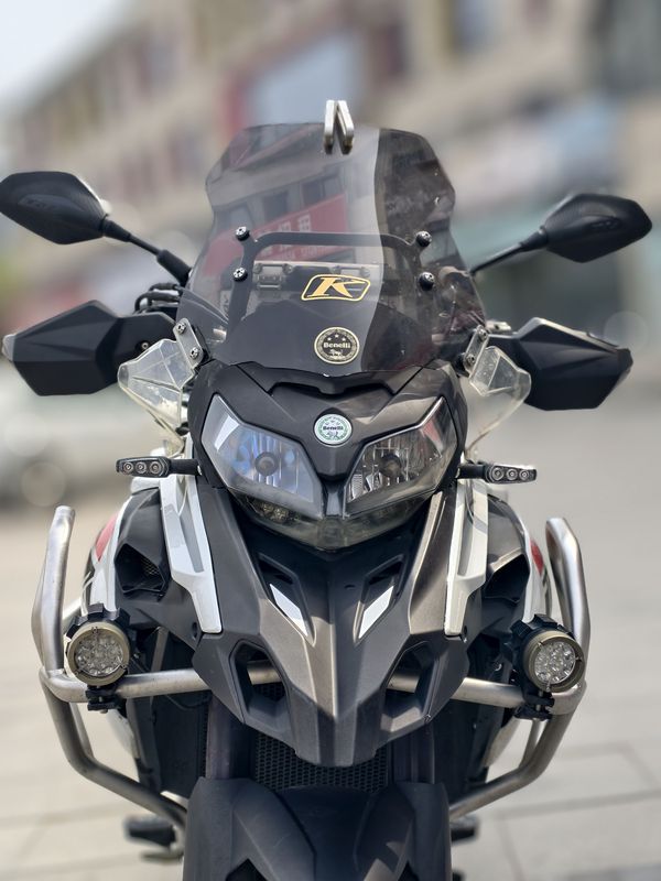 二手贝纳利金鹏 TRK502