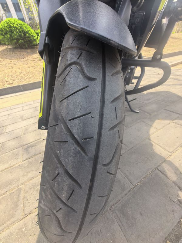 二手豪爵铃木DL250