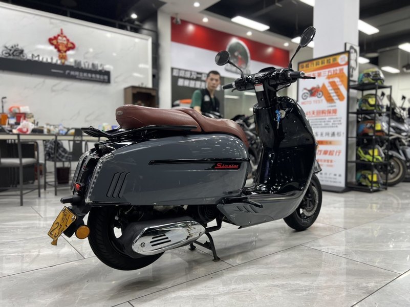 二手维多利亚Sixties 150i