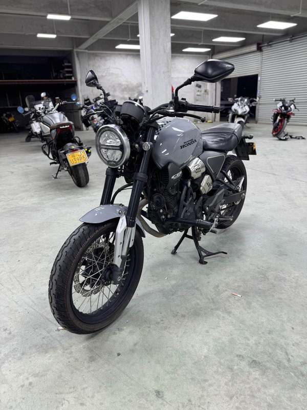 二手五羊本田鸷道 CB190SS