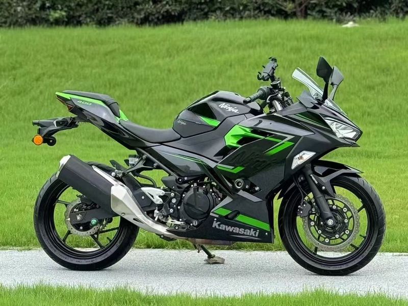 二手川崎Ninja 400