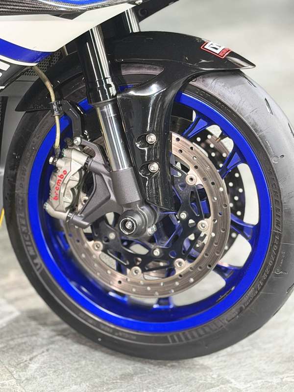 二手雅马哈YZF-R1