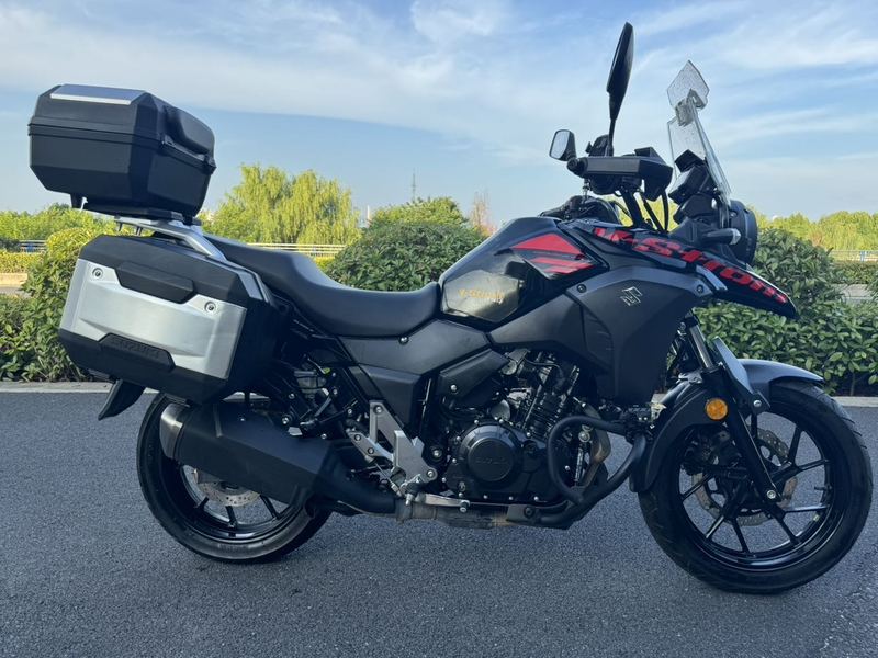 二手豪爵铃木DL250